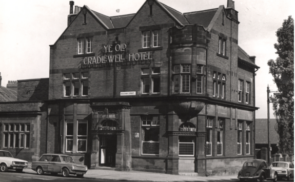 Ye Olde Cradlewell Hotel